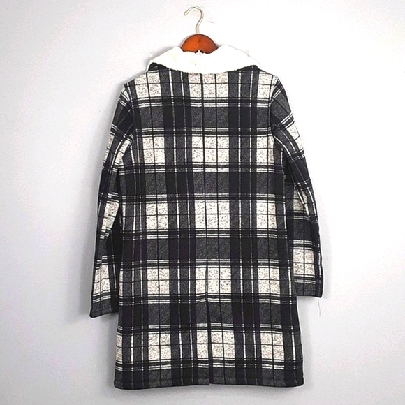 Steve Madden Black & White Cream Buffalo Plaid Sherpa Fleece Jacket - Picture 7 of 8
